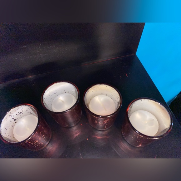 4 Hot Pink Speckled Mini Candle Votives with Brand New Unscented Votive Candles - Picture 3 of 4